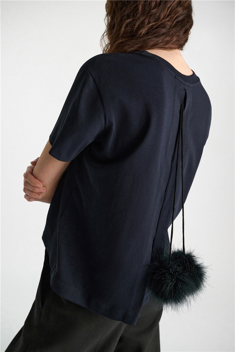 Dorothee Schumacher - ALL TIME FAVORITES Shirt Dark Navy | Flared T-Shirt aus Stretch-Baumwolle mit moderner Silhouette