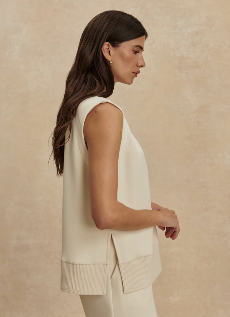Varley - Tank Top mit V-Ausschnitt off white